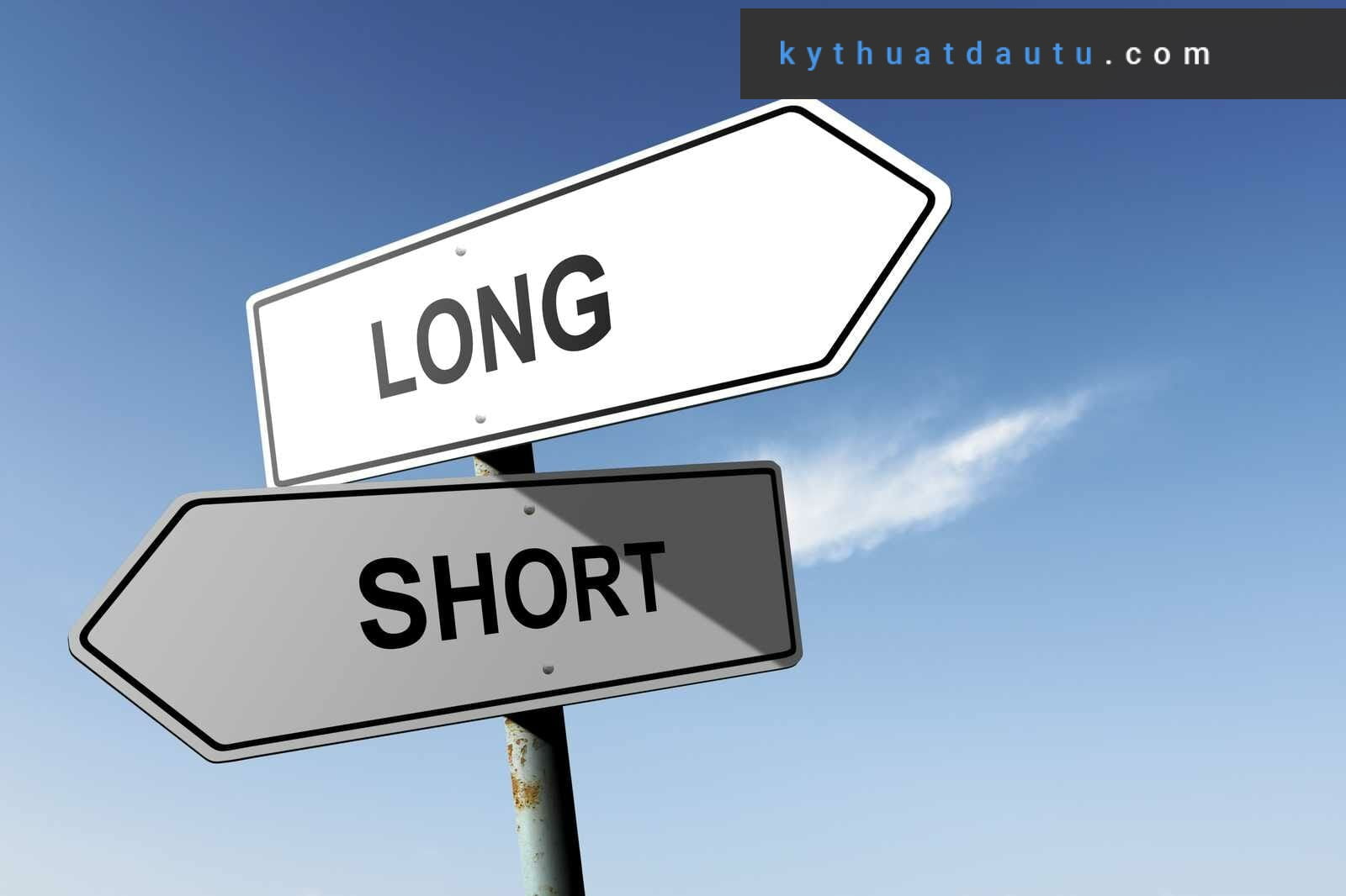 Long Short Position là những thuật ngữ cực kỳ quen thuộc và quan trọng trong lĩnh vực tài chính mà nhà đầu tư nào cũng nên biết